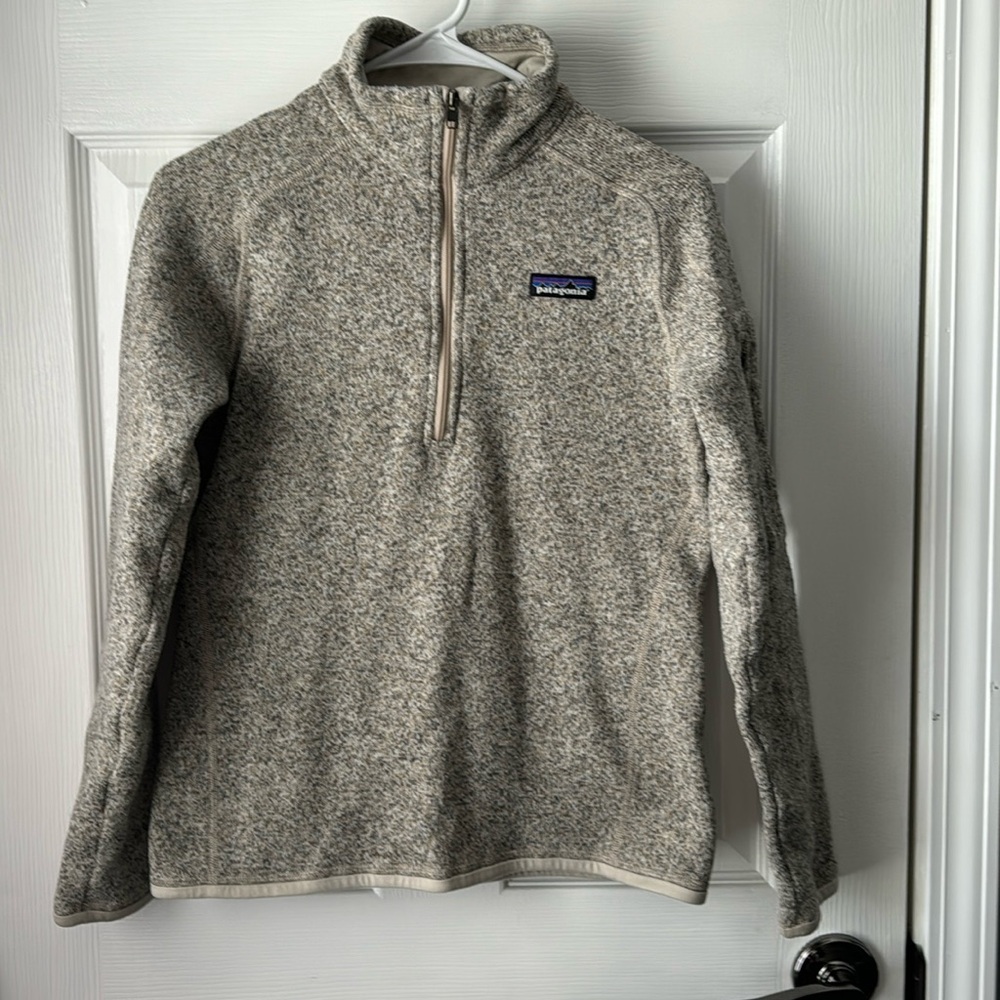 Women’s Patagonia 1/4 zip pullover sz small
